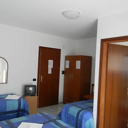 Hotel Costa Hotell 3*